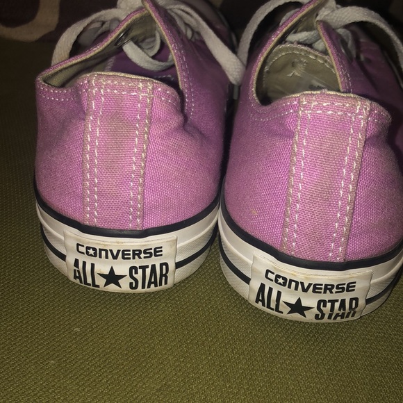 Converse  Purple All Stars Great Condition - Picture 3 of 6